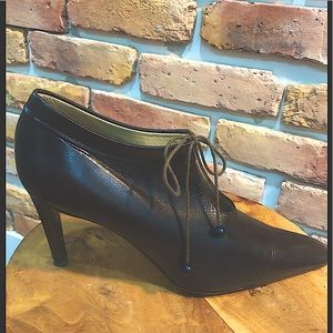GIORGIO ARMANI leather oxford booties